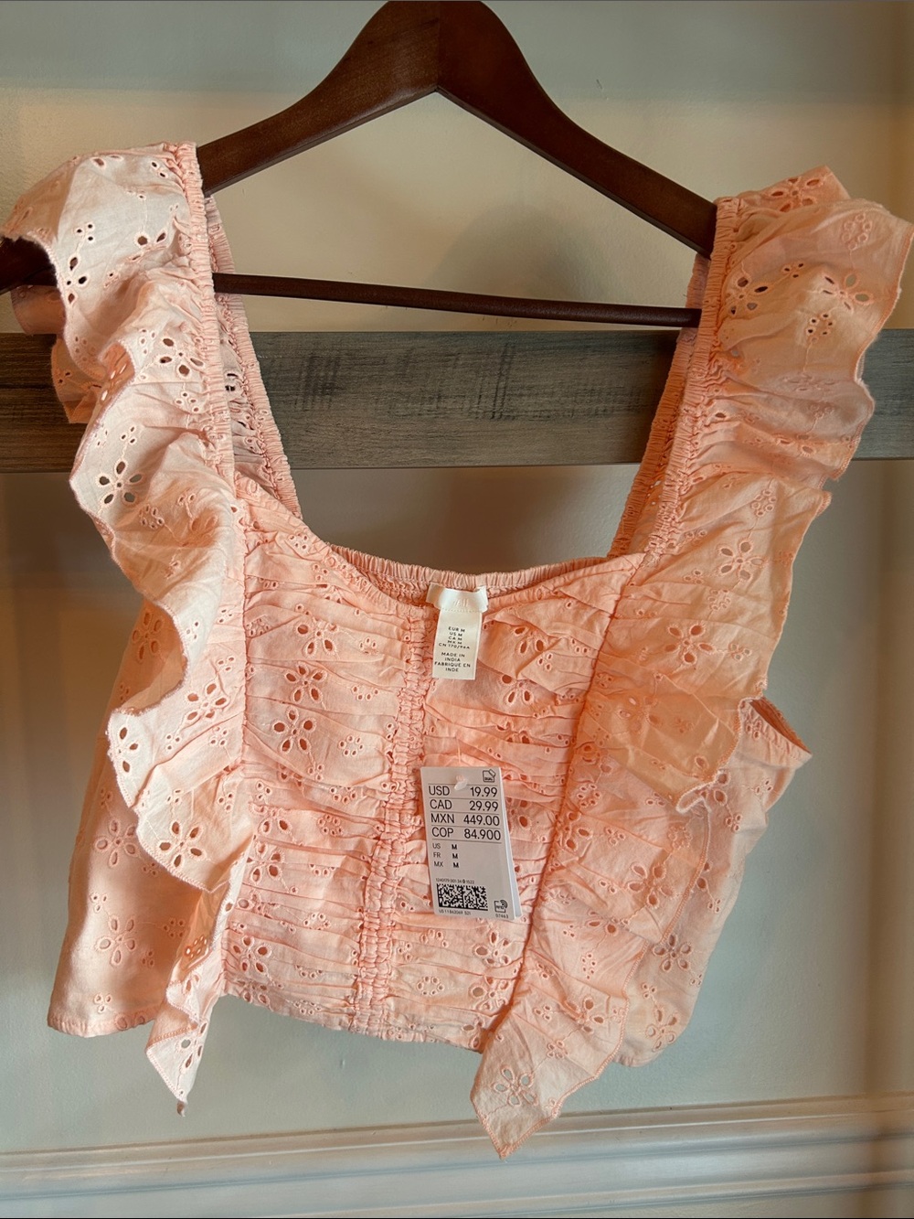 Women's Peach Eyelet Ruffle Crop Top